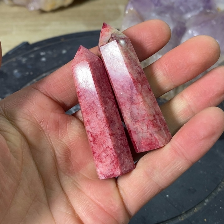 紫晶未镶嵌大型摆件（非配饰）