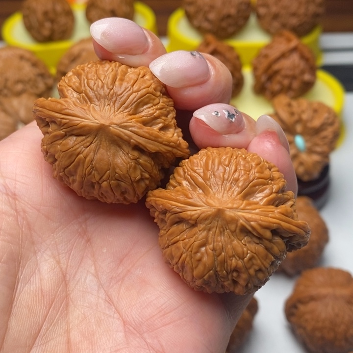 核桃文玩核桃泥鳅背39尺