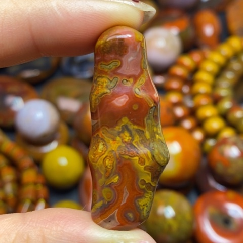 玛瑙/玉髓颈饰未镶嵌