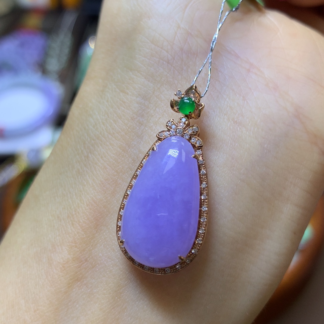 【闪购商品】翡翠颈饰18K金镶嵌翡翠