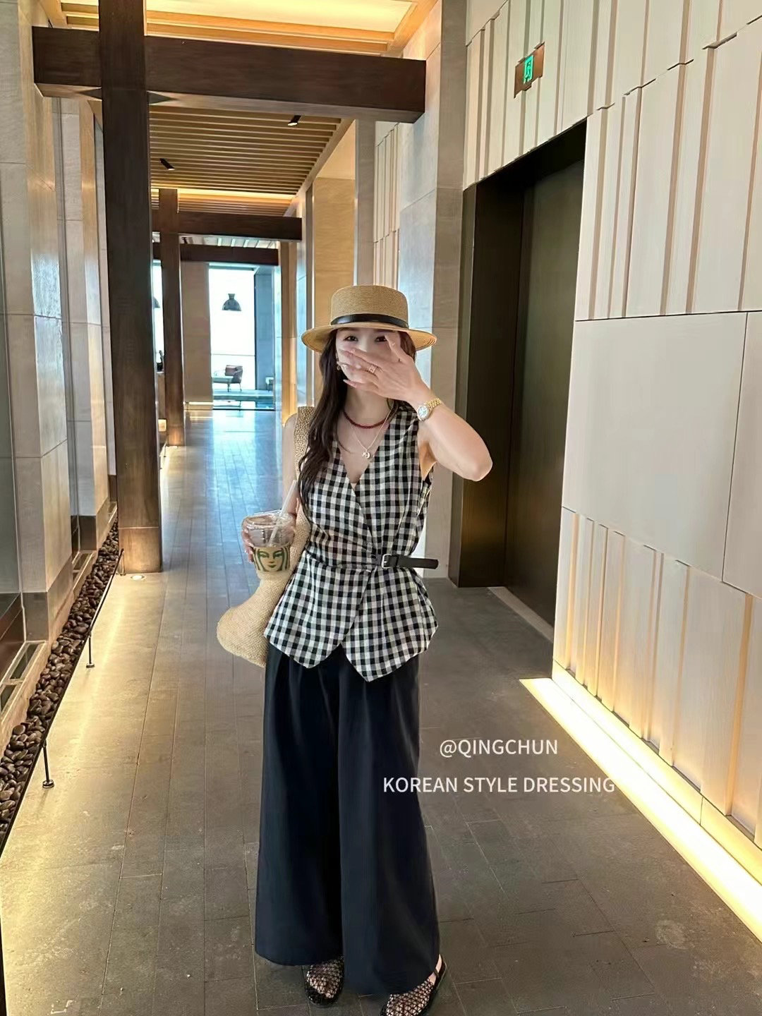 夏季新款无袖格子背心马甲上衣系带收腰显瘦休闲阔腿裤两件套装