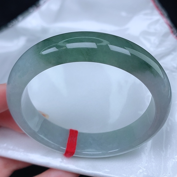 未镶嵌手镯翡翠天然
