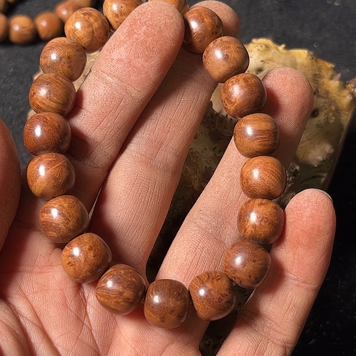 张***爷香榧木我们的确是一个人的生活方式