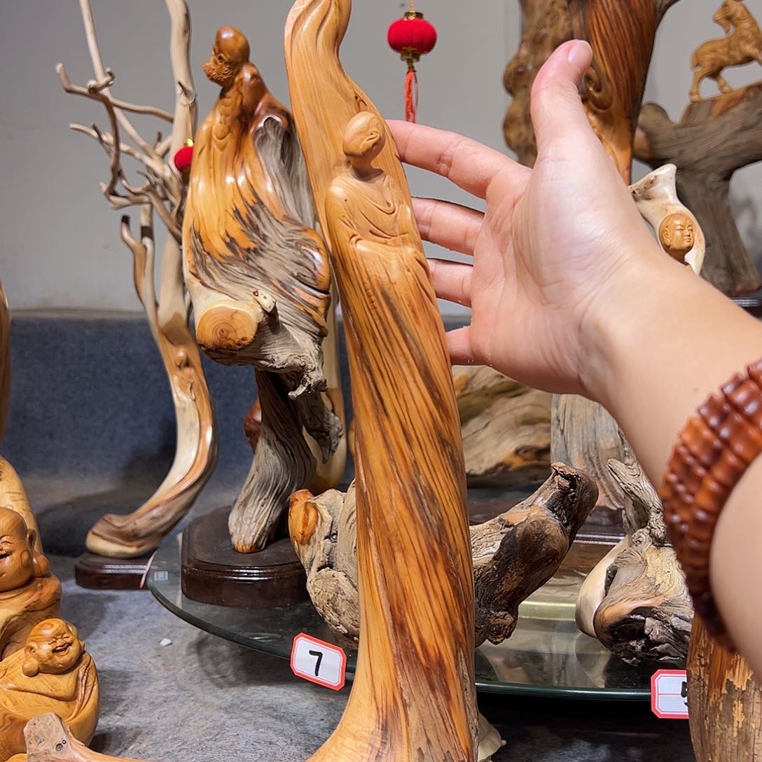 柏木（崖柏）无**卒崖柏木手把件摆件