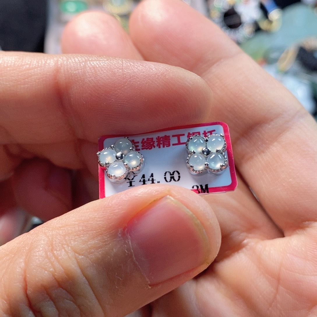 翡翠耳饰银S925镶嵌缅甸翡翠A货耳钉四叶草