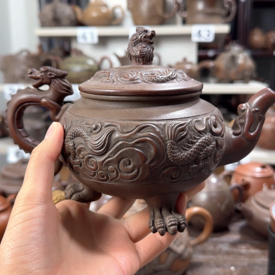 宋***宋紫砂茶壶紫砂茶壶