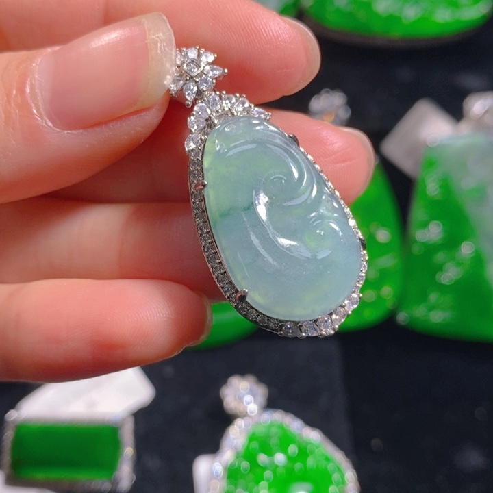 翡翠颈饰未镶嵌11111111