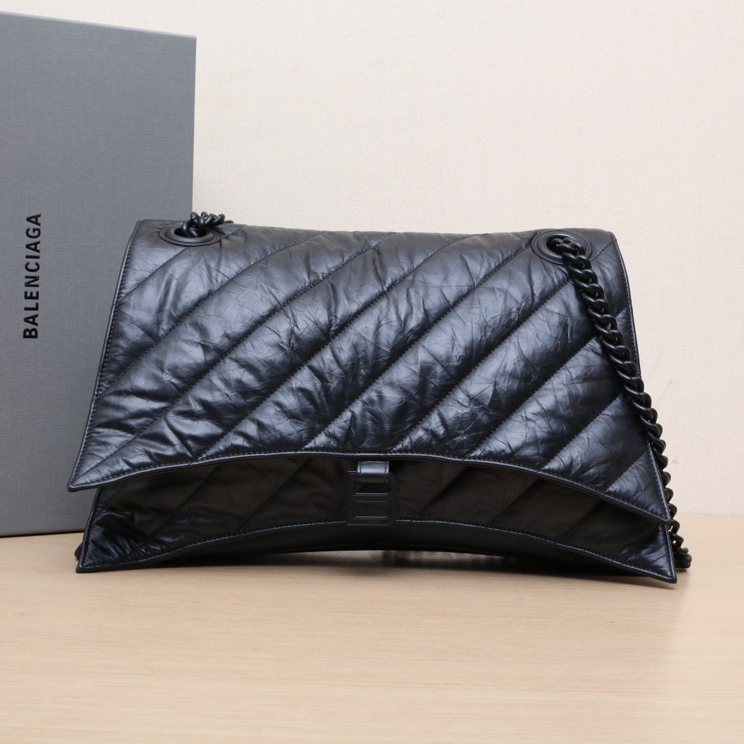 99新 Balenciaga/巴黎世家 【娇绗缝链条包 大号 黑 皮革C 479561