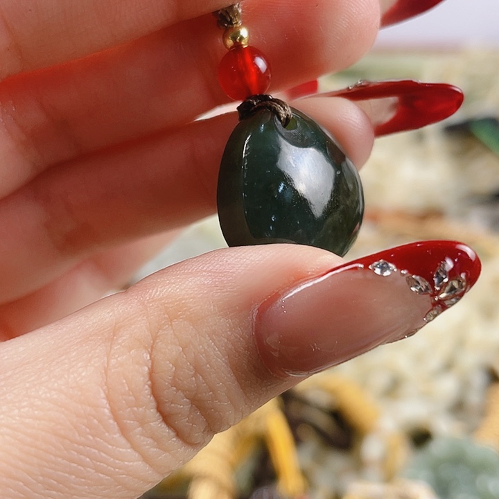 未镶嵌和田玉挂件