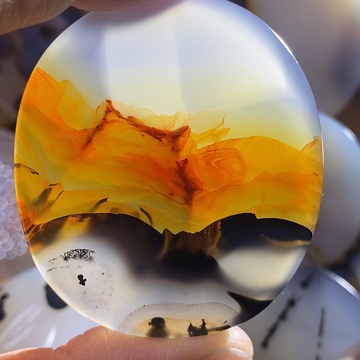 未镶嵌颈饰玛瑙/玉髓