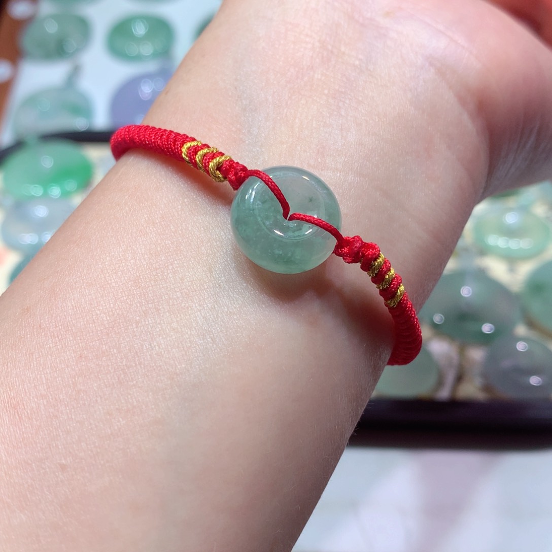 翡翠未镶嵌颈饰1尺寸14*6.6