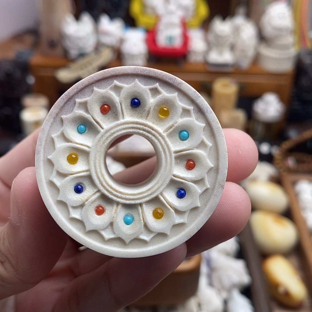 鹿骨把件c16大多宝圈