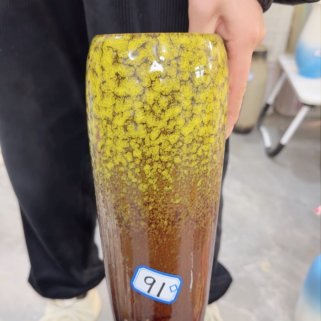 瓶91号复古陶瓷高25厘米瑕疵一个