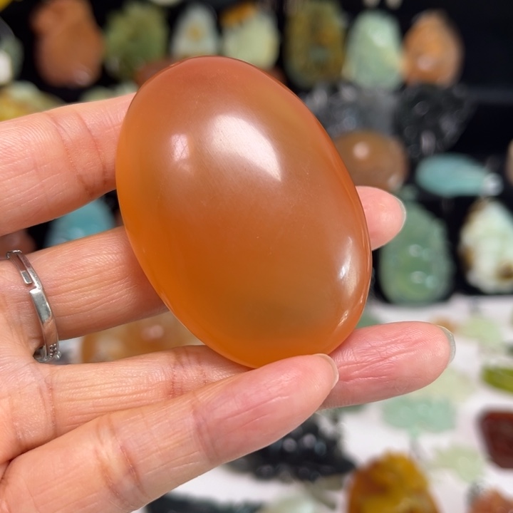 蛇纹石玉未镶嵌吊坠(赠链)