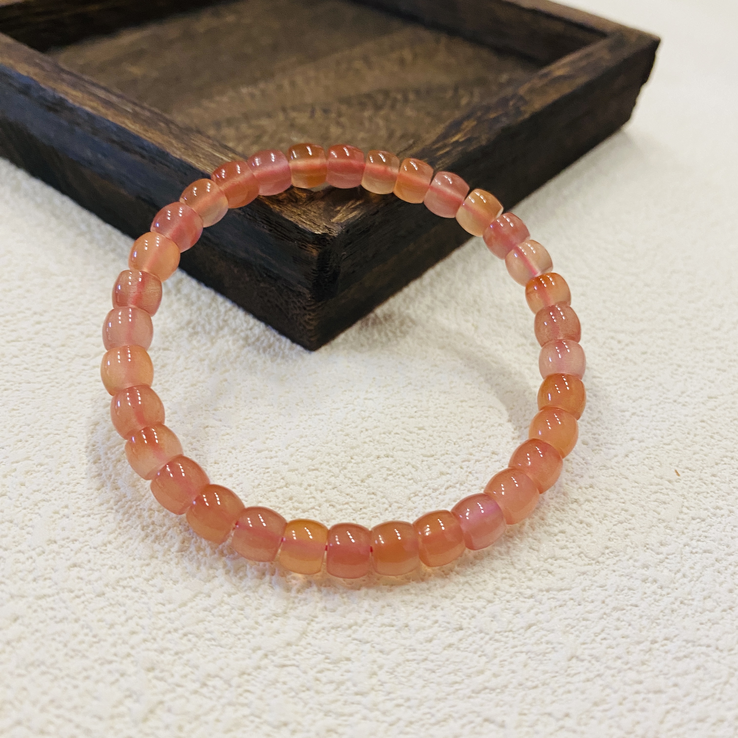 【V姐珠宝】ZH11903 糖果南红归圆直切手串 5*6