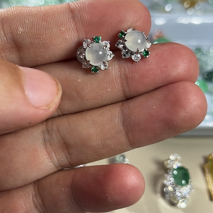翡翠银S925镶嵌耳钉