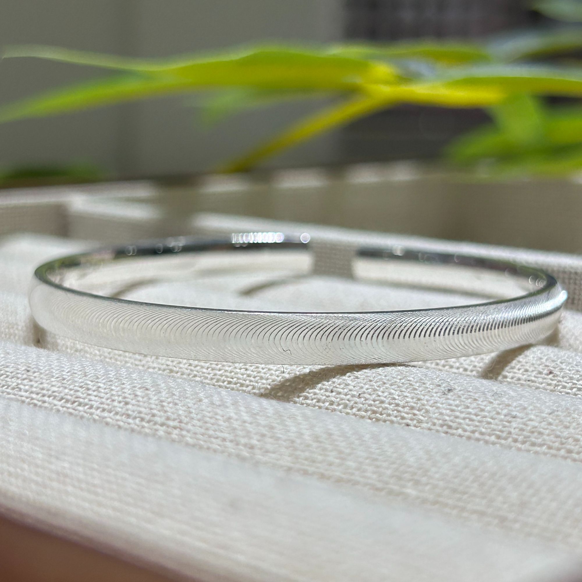 足银手镯 足银猫眼流金岁月开口手镯备