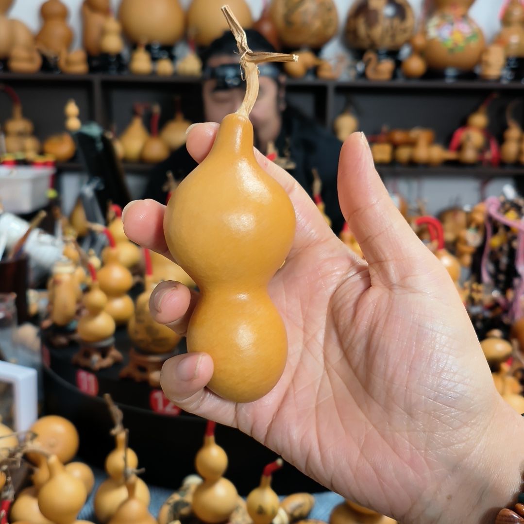 李***等葫芦福禄双全手把件事