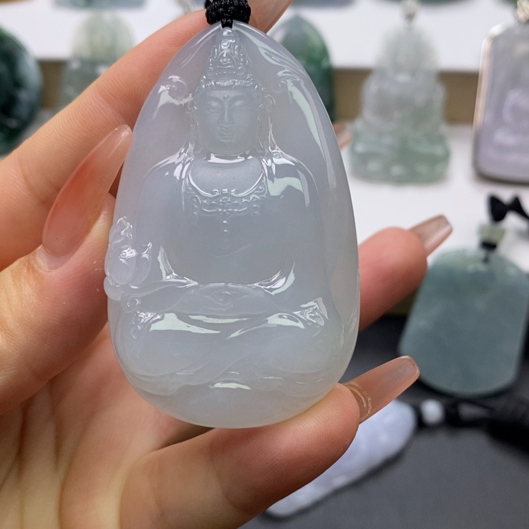 翡翠未镶嵌颈饰耄缅甸天然A货翡翠