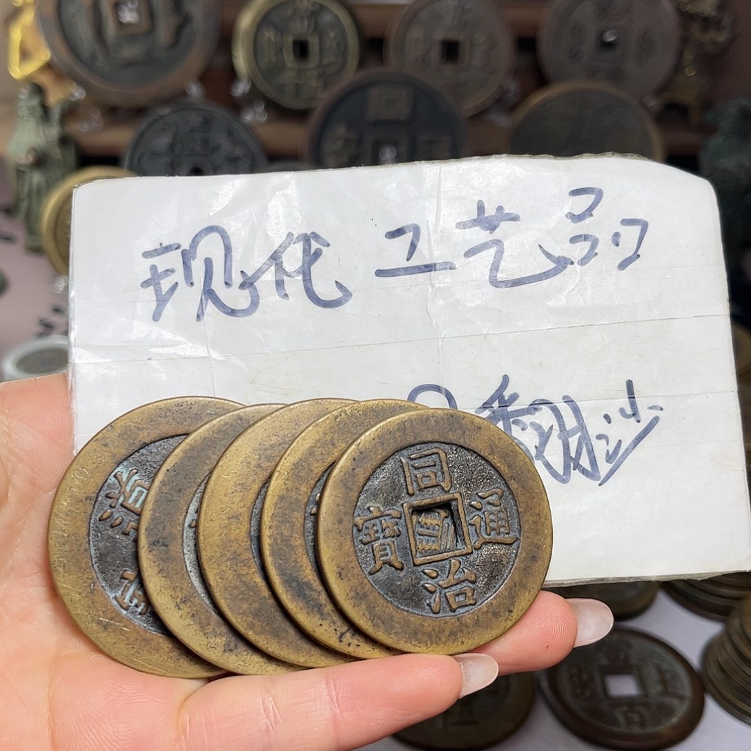 铜铜现代工艺品工厂自产自发