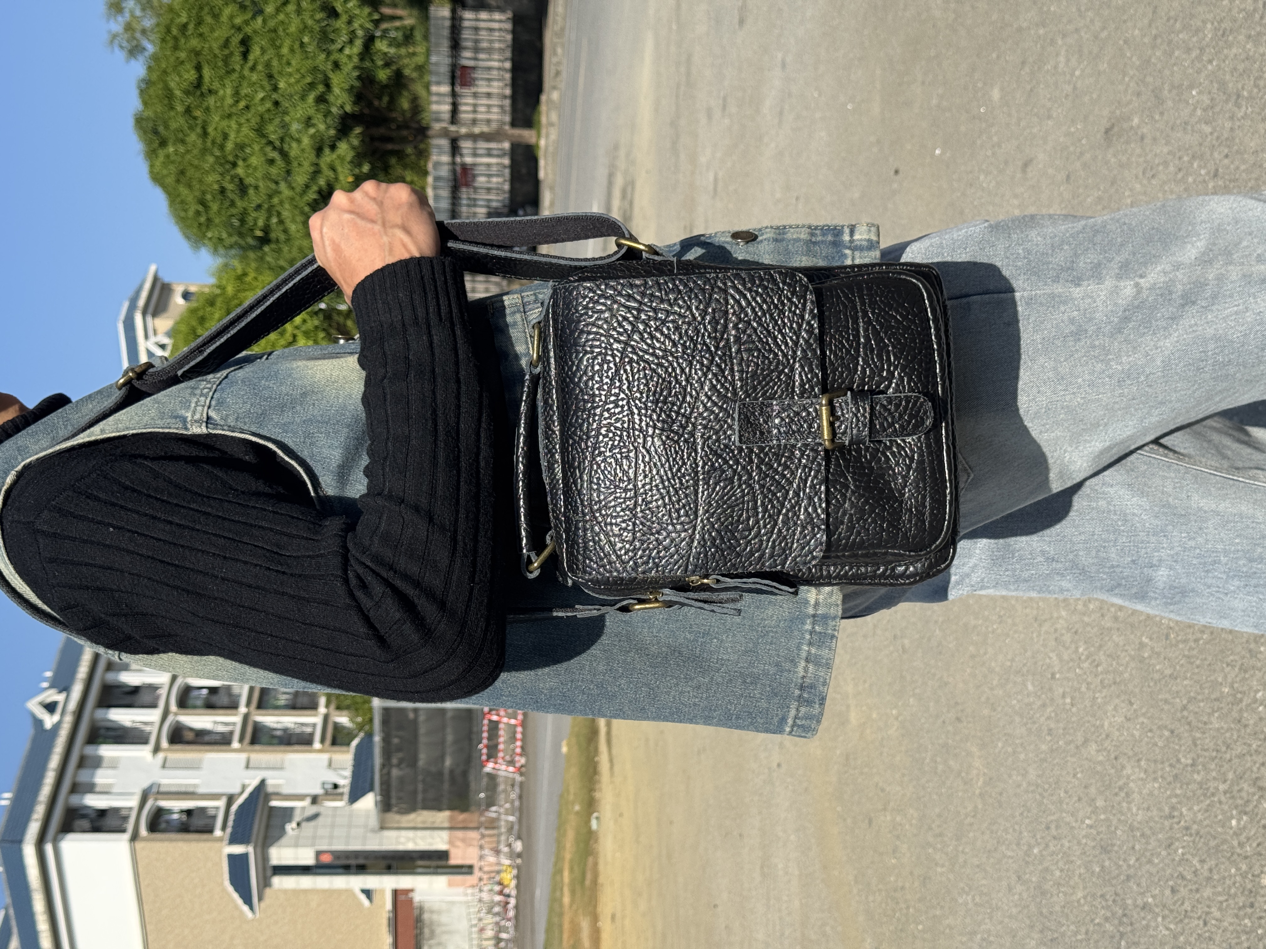 复古经典男士头层牛皮手提斜挎式商务休闲质感新款竖款单肩包6096