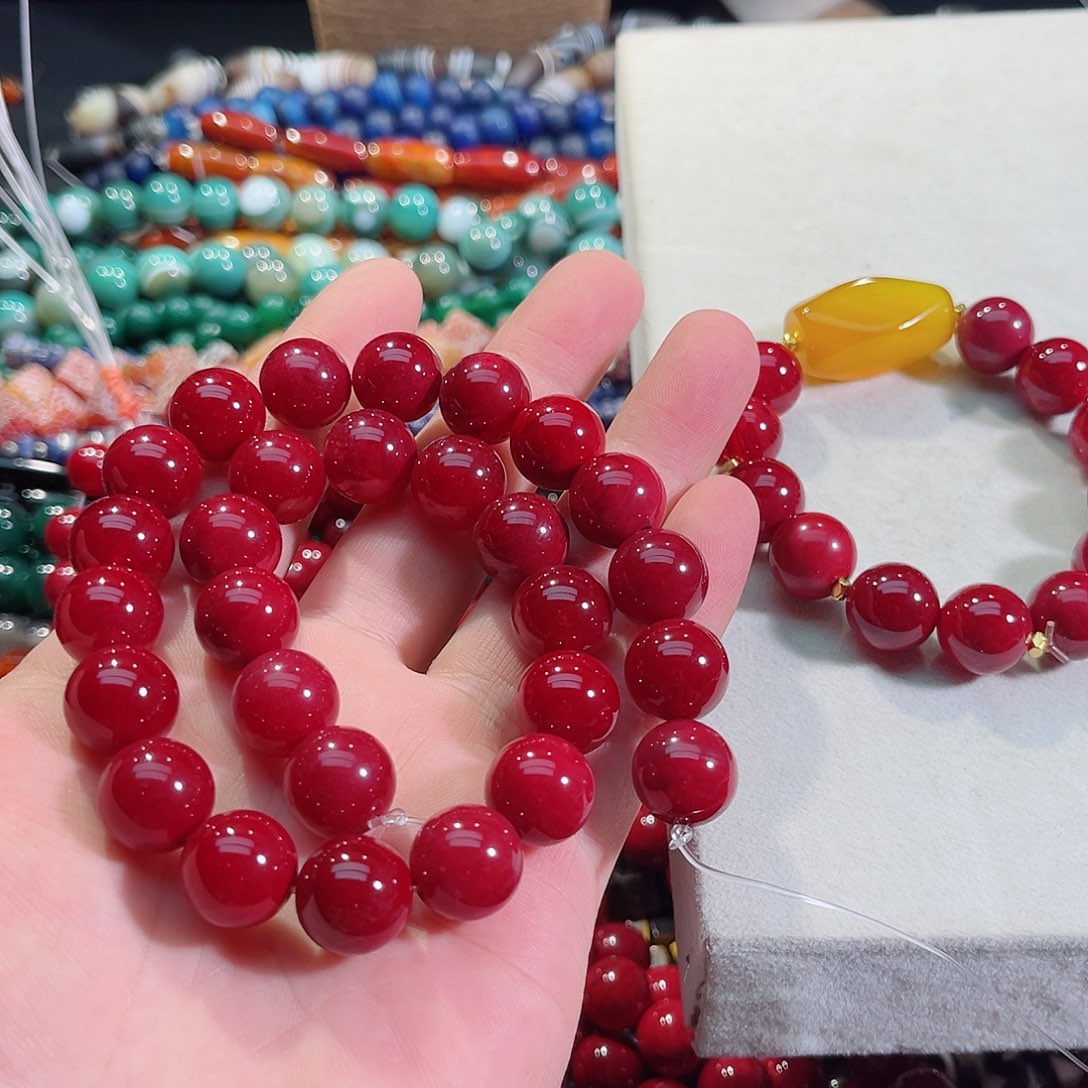 玛瑙/玉髓未镶嵌珠宝半成品牛血红玛瑙一条14mm