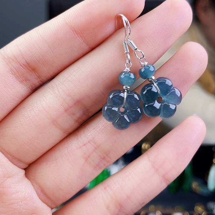 翡翠耳饰未镶嵌饰品