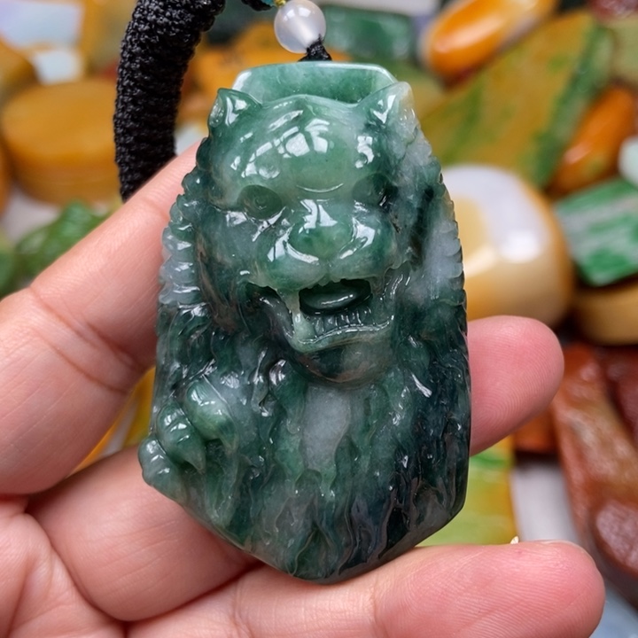 翡翠未镶嵌挂件缅甸翡翠