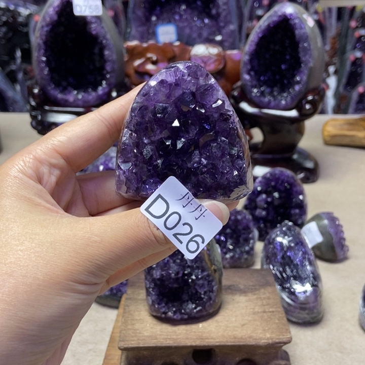 未镶嵌大型摆件（非配饰）紫晶