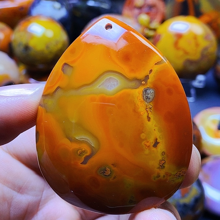 玛瑙/玉髓颈饰未镶嵌