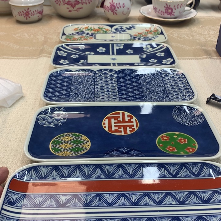 瓷片这首单曲我想看