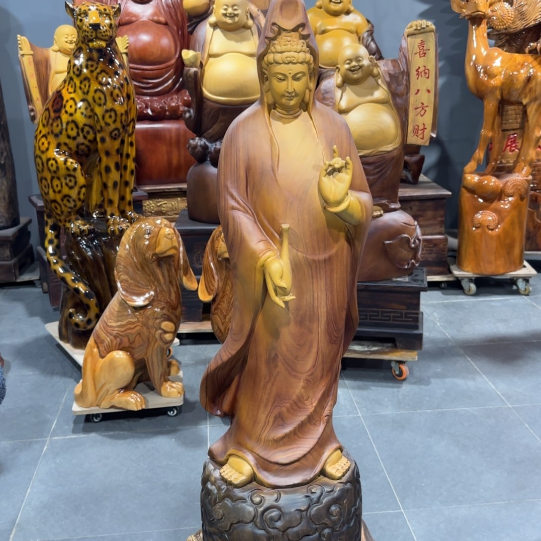 茶***菇木香樟木实木雕刻慈悲