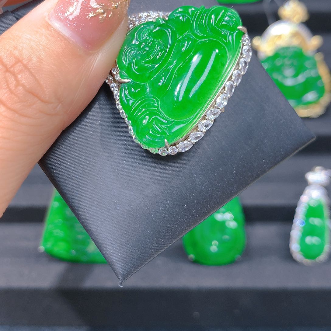 翡翠吊坠(赠链)银S925镶嵌00088