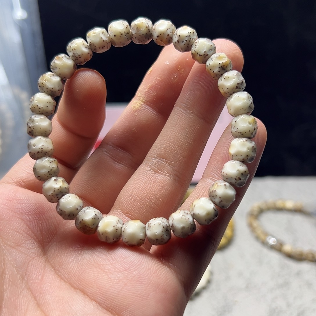 泰****吊坠星月菩提链接55