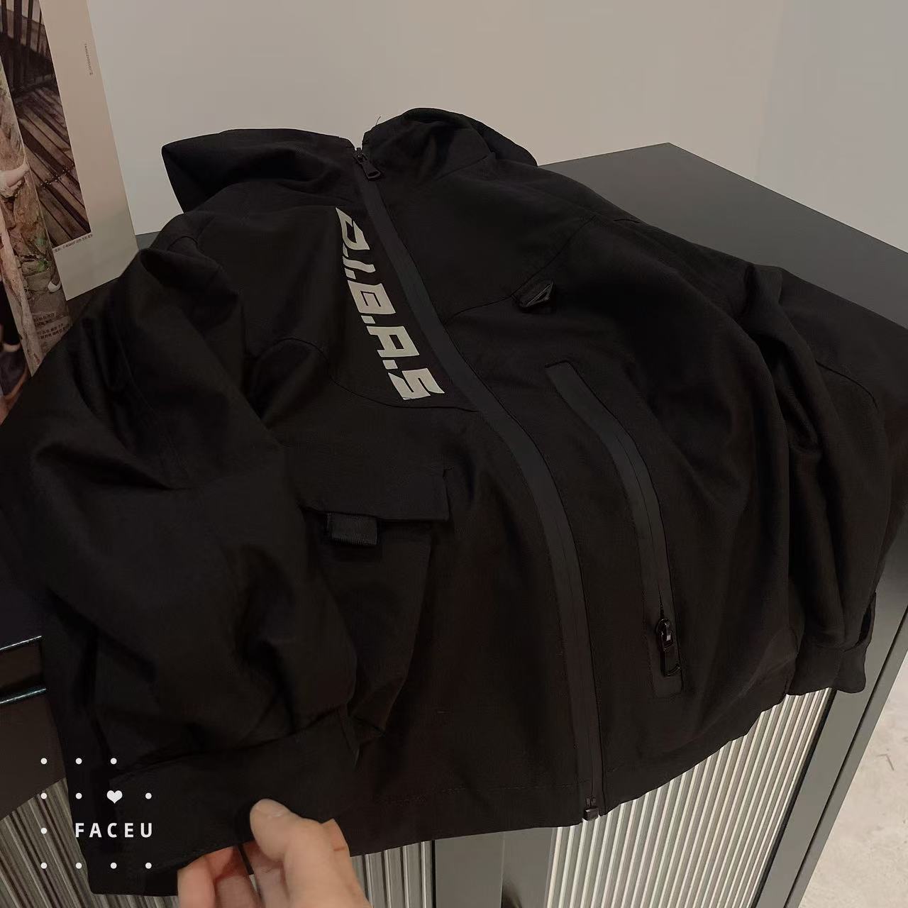 502110《现》优选韩版儿童时尚春款休闲冲锋衣潮流外套