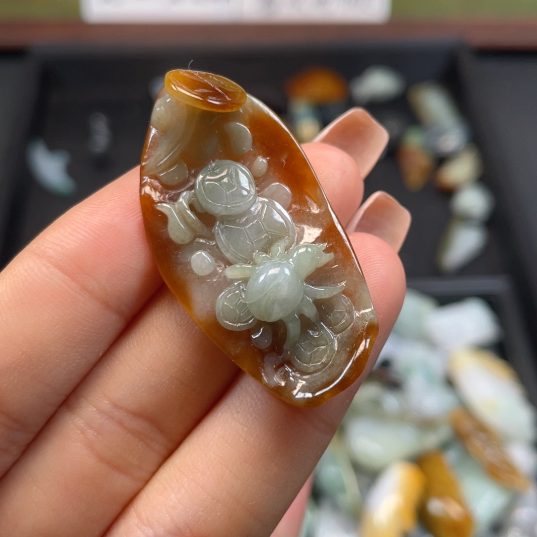 定制翡翠未镶嵌翡翠