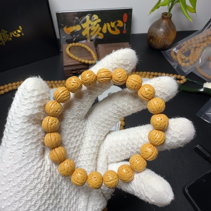 ****去桃核手串精品野生黄桃手串