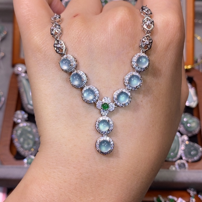 【闪购商品】翡翠未镶嵌颈饰天然