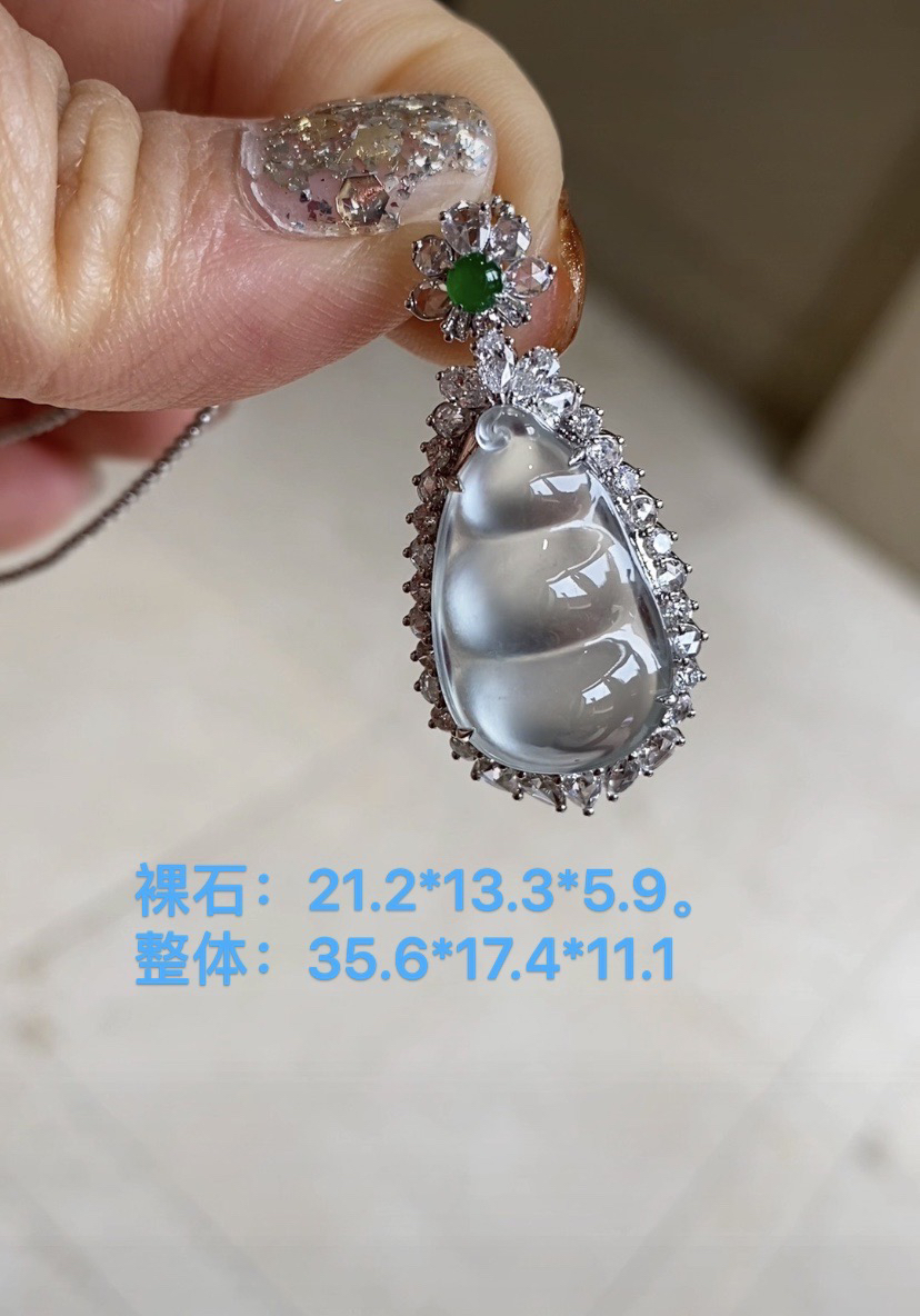 天然缅a，顶白玻璃种豆子精致极光轻奢白色气质