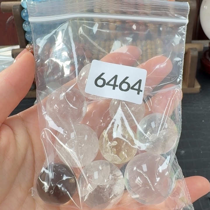 艳***儿未镶嵌水晶大型摆件（非配饰）