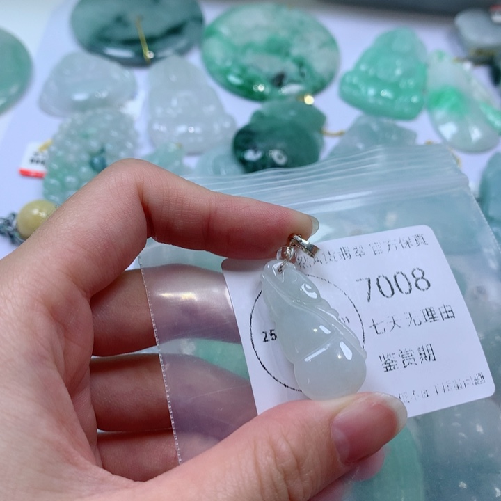 颈饰银S925镶嵌翡翠翡翠