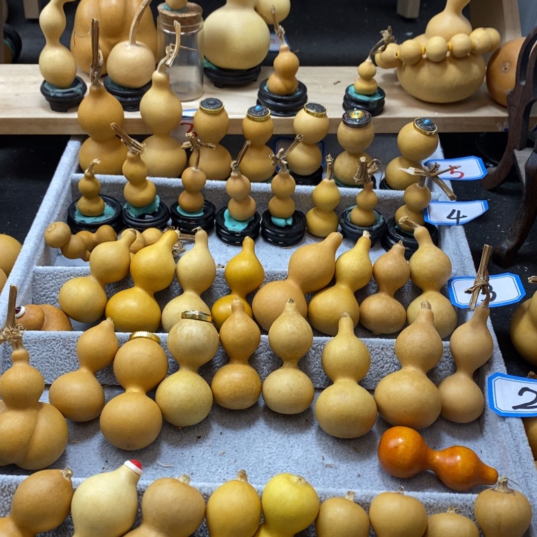 李*呵直播间手把手小葫芦