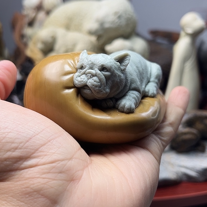 东北石松花石摆件