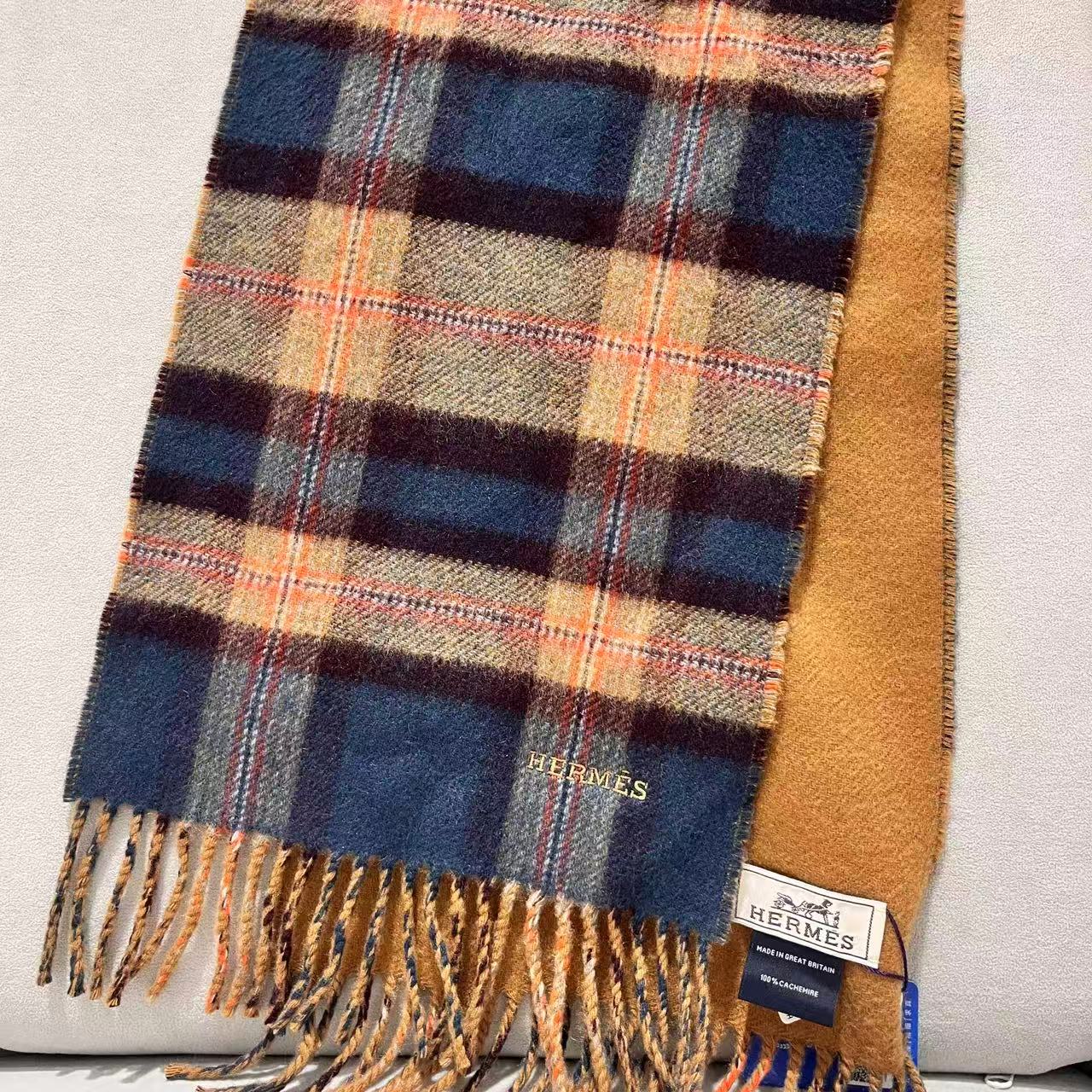 99新 Hermes/爱马仕 蔚蓝/双面羊绒围巾