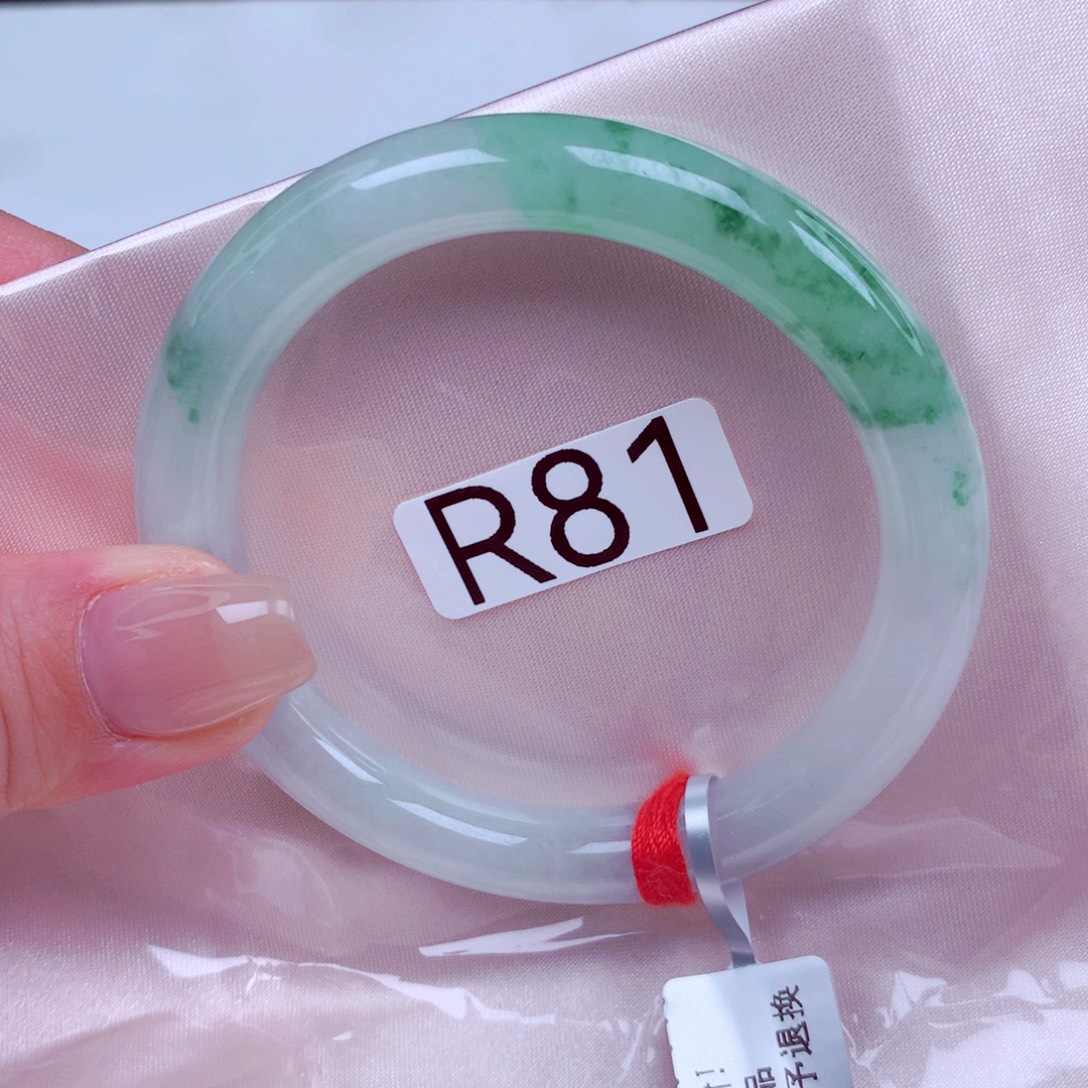 翡翠未镶嵌手镯手镯