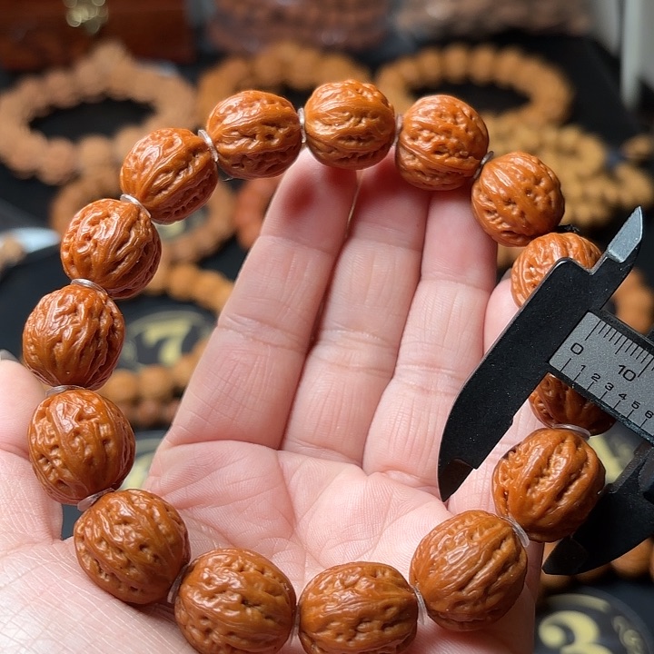 文玩核桃手串野生