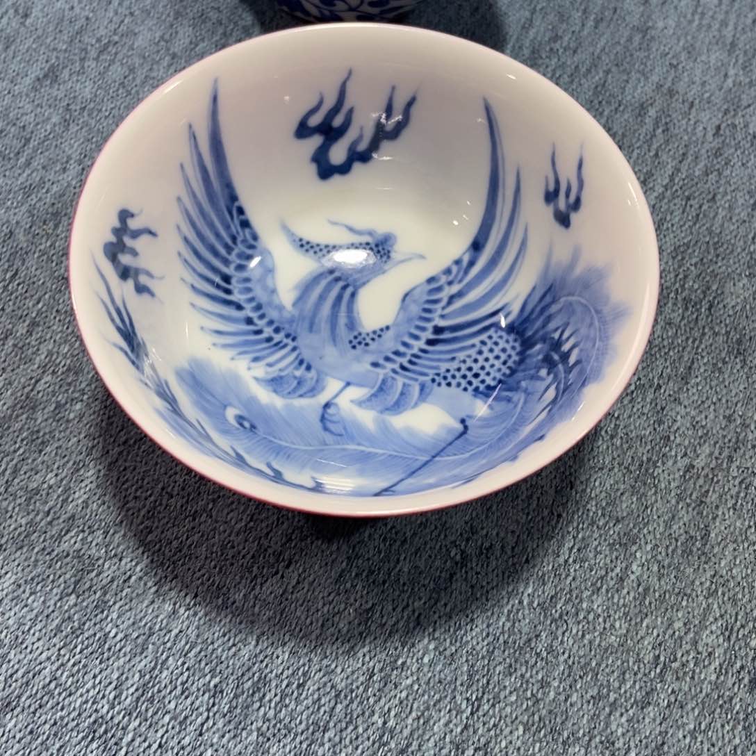 雯****事源思陶瓷有限公司