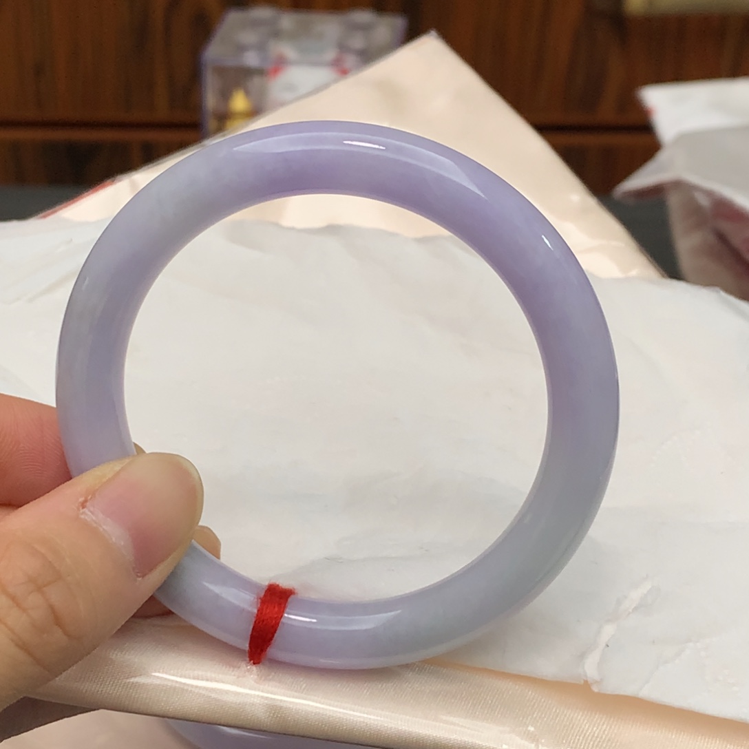 翡翠手镯未镶嵌翡翠手镯未镶嵌55.4圈口