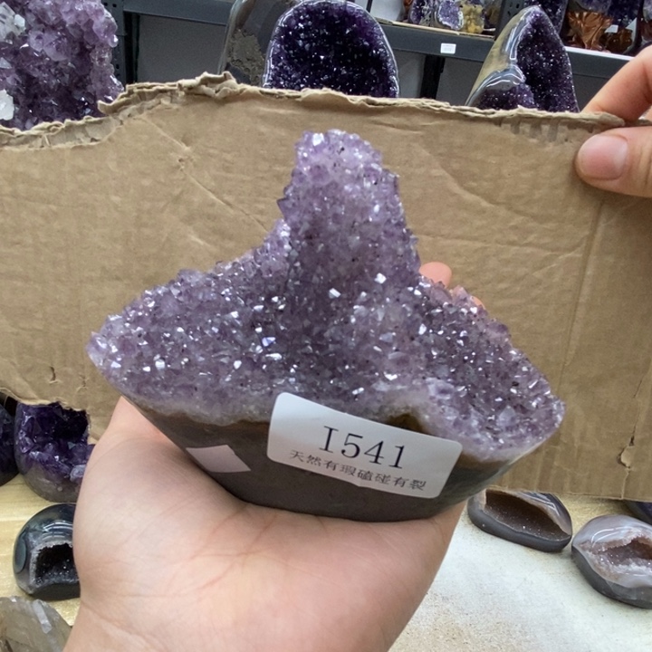 紫晶大型摆件（非配饰）未镶嵌