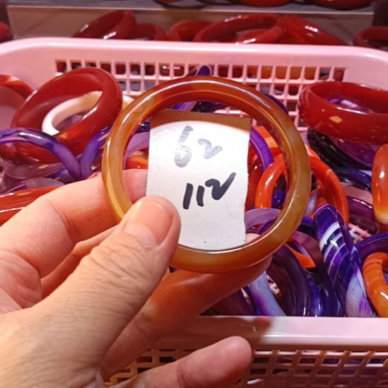 玛瑙/玉髓未镶嵌手镯